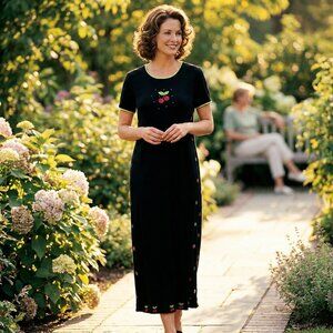 Quacker Factory Womens L Maxi Dress Black Cherry Embroidered Y2K Fruitcore